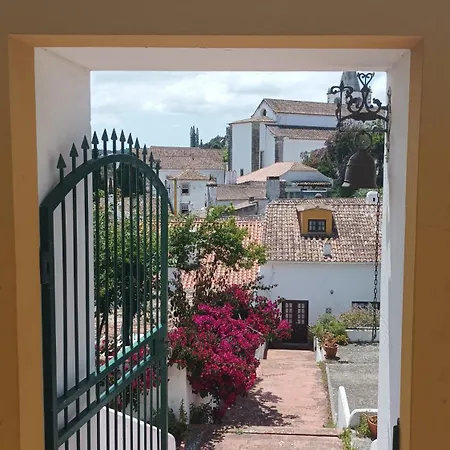 펜션 Patio Da Muralha