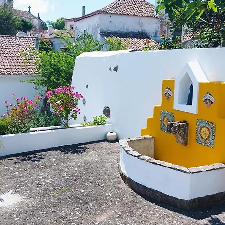 別荘 Patio Da Muralha *